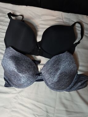 Everyday Smooth T-Shirt Bras Duo - Black and Heather Navy